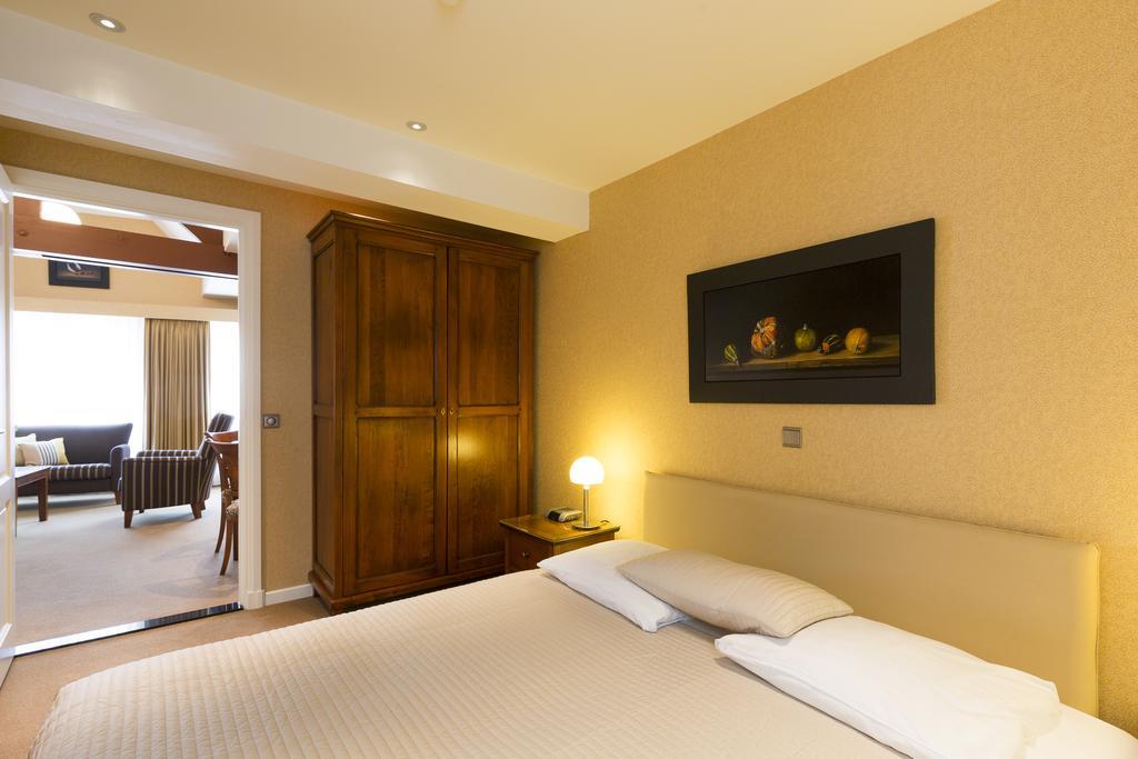 Sense Suites 's-Hertogenbosch  ภายนอก รูปภาพ