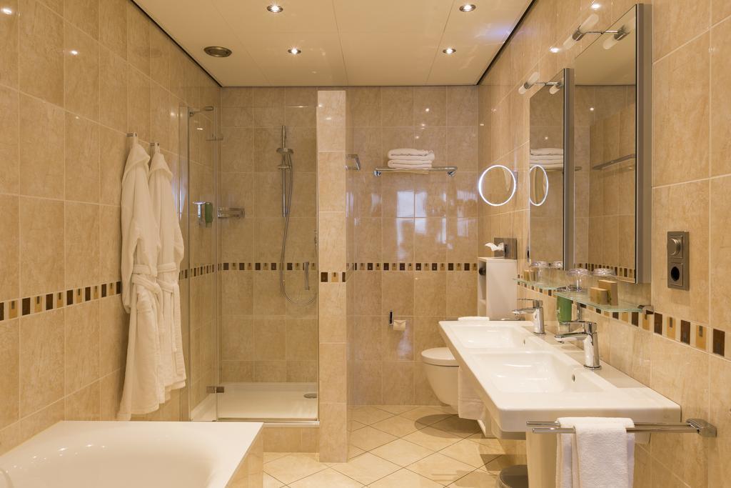 Sense Suites 's-Hertogenbosch  ภายนอก รูปภาพ