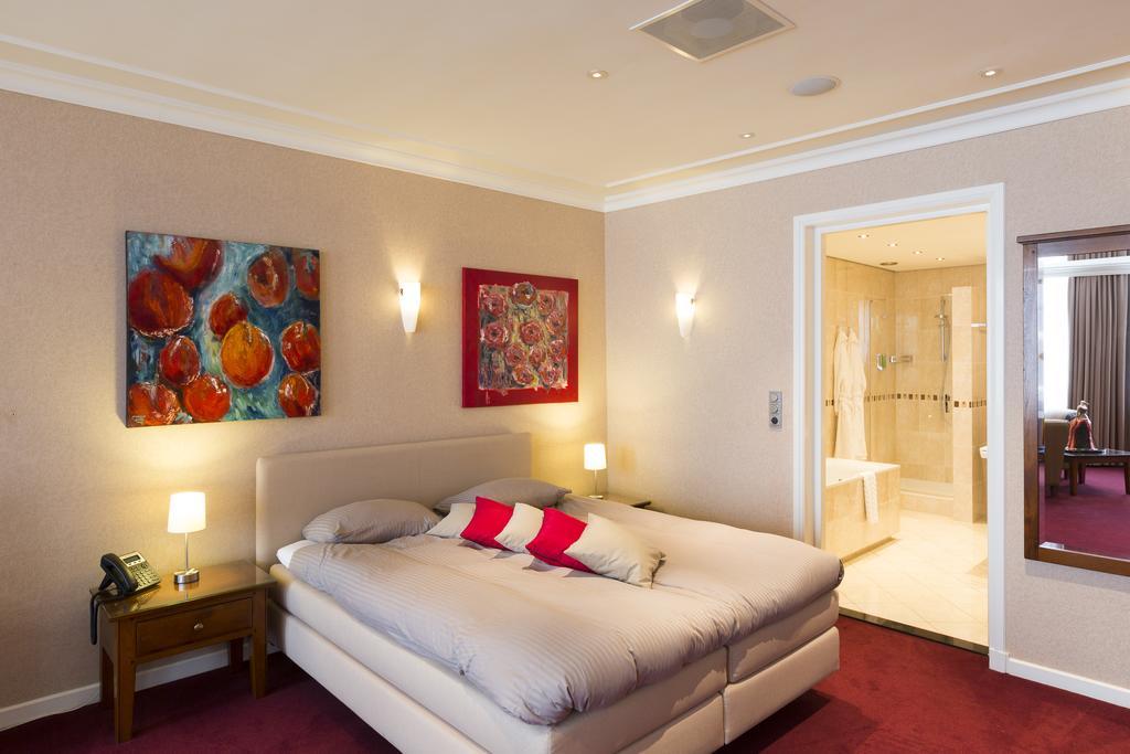 Sense Suites 's-Hertogenbosch  ภายนอก รูปภาพ